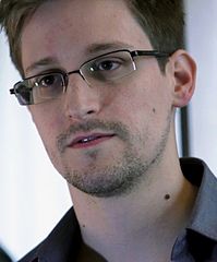 Apple FBI Edward Snowden