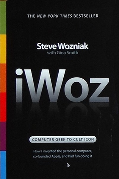 iWoz - black cover