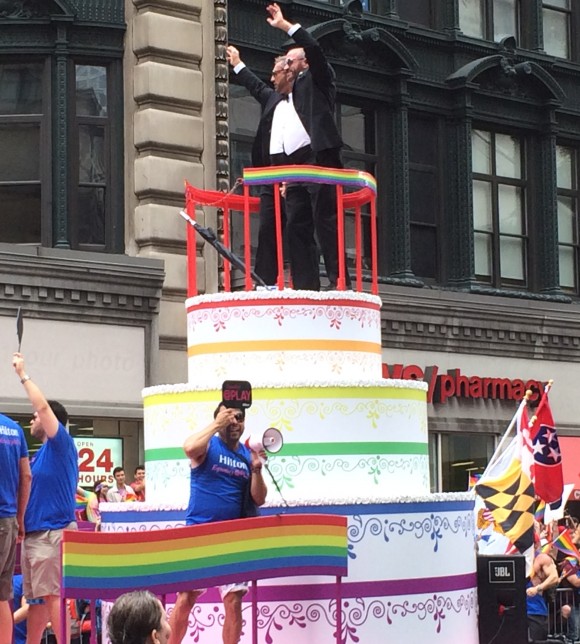 new york city pride parade 2015 wedding cake