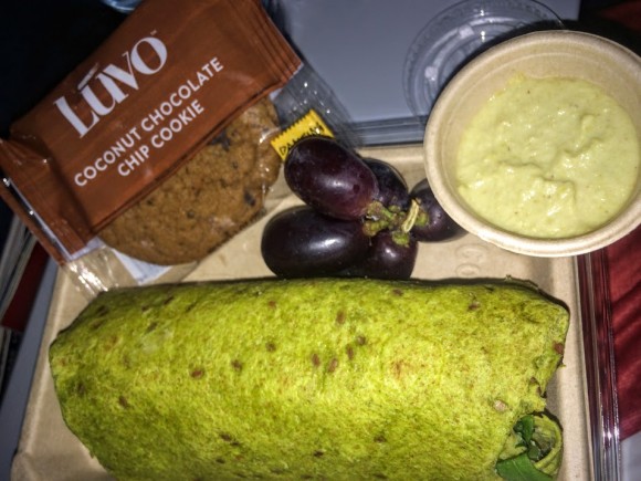 airplane food comparison Delta Luvo meal-JFK to LAX