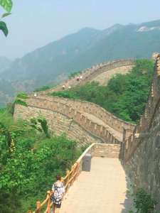 great wall of china don't buy gold buy experiences