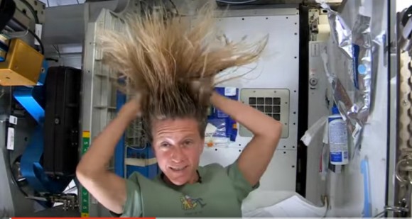 Karen Nyberg demos hair wash in space
