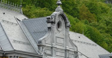 metal roof wikimedia commons